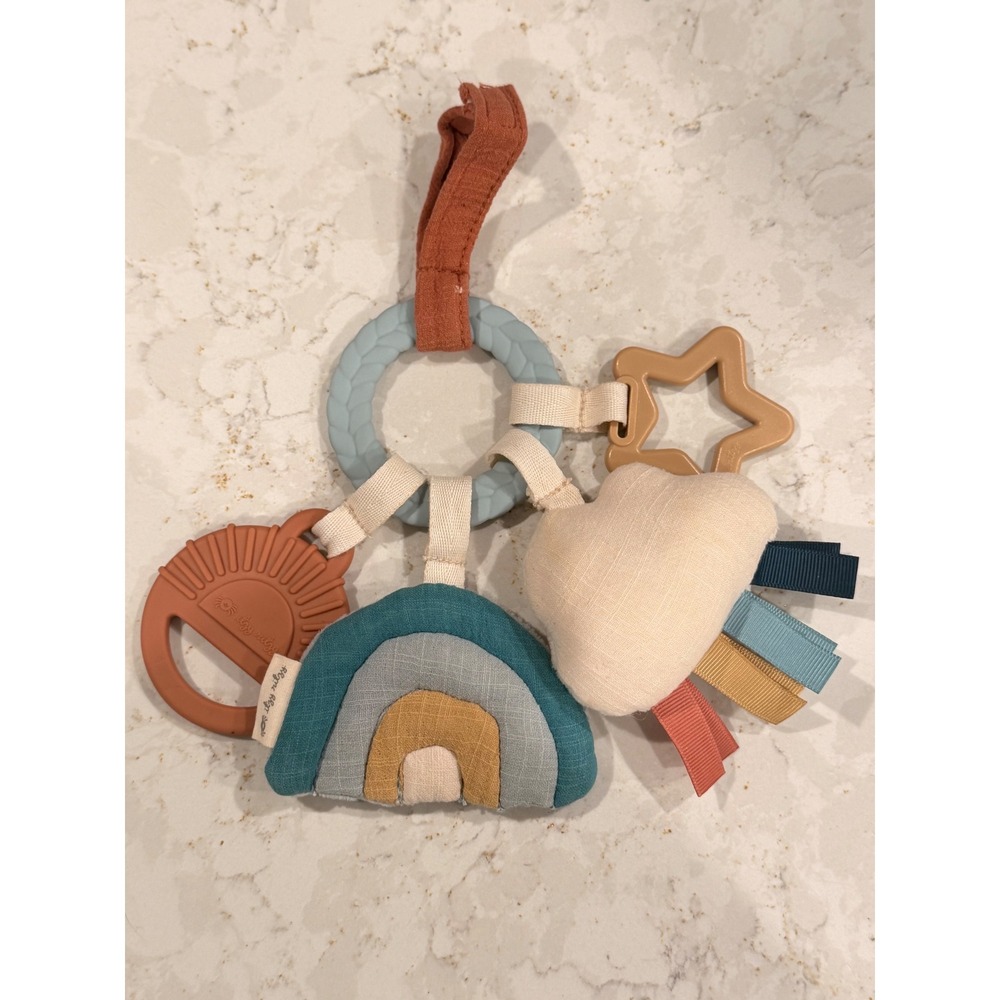 Itzy Ritzy Bitzy Bespoke Activity Gym Toy Rainbow Cloud‎ Sun Teether Earth Tones